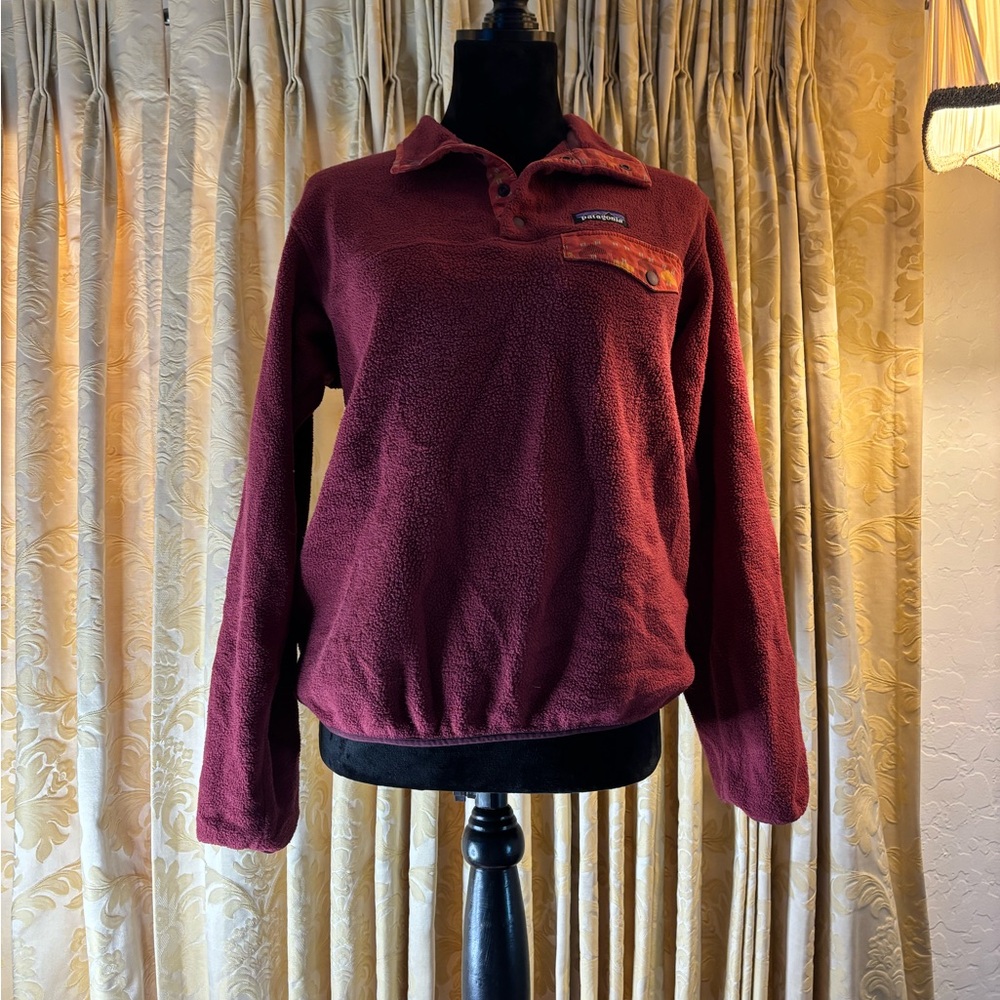 Patagonia Synchilla Snap-T Red Arrow Aztec Fleece Pullover Women’s Small